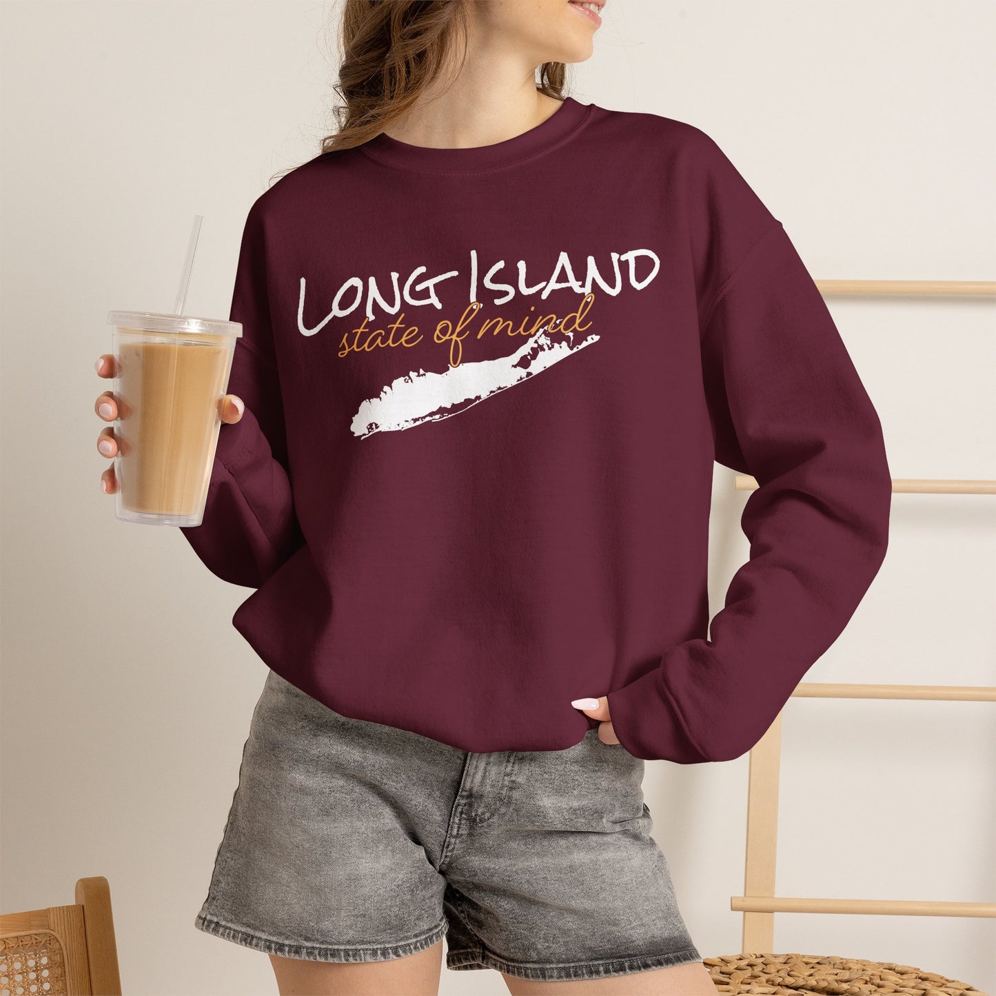 Long Island State of Mind Unisex Sweatshirt — Cozy Crewneck for Locals & Tourists