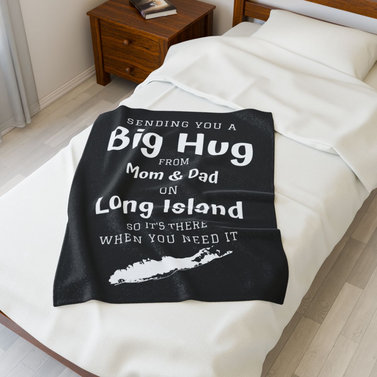 PERSONALIZED - 2 Sizes - Black, What's up Long Island? Sending you a Big Hug Velveteen Blanket
